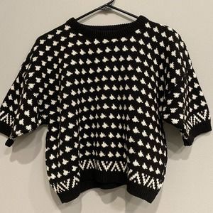 Pierre Cardin Black and White sweater